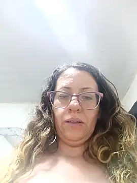 miss hanna07 online show from November 2025 01:04:02 AM