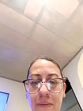 miss hanna07 online show from April 2026 02:22:01 PM