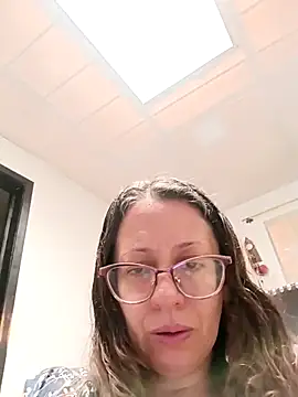 miss hanna07 online show from September 2025 04:28:02 PM