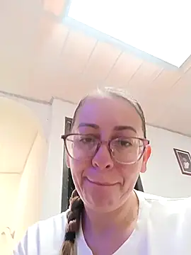 miss hanna07 online show from April 2026 02:10:02 PM