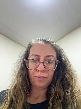 miss hanna07 online show from April 2026 09:50:02 PM