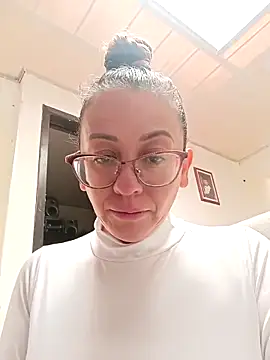 miss hanna07 online show from February 2026 05:12:01 PM