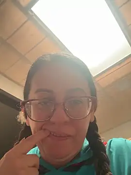 miss hanna07 online show from March 2026 04:21:02 PM