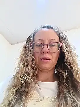 miss hanna07 online show from November 2025 06:07:02 PM