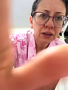 miss hanna07 online show from October 2025 10:28:01 AM