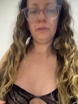 miss hanna07 online show from December 2025 10:20:01 AM