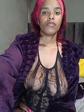 Snapshot of SexySlenderLexy chatting on May 2026 06:09:02 AM SexySlenderLexy online show from May 2026 06:09:02 AM