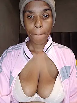 Snapshot of SexySlenderLexy chatting on May 2026 06:07:02 AM SexySlenderLexy online show from May 2026 06:07:02 AM