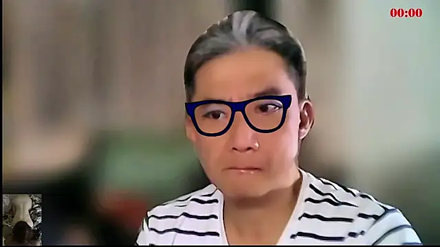 Snapshot of YuHsuant chatting on February 2025 03:14:01 PM YuHsuant online show from February 2025 03:14:01 PM