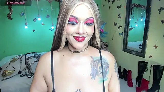 angelina james  online show from February 2026 03:41:01 PM