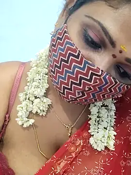 malliga98 online show from December 2025 09:50:02 PM