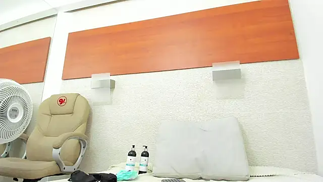 maddy cartter online show from January 2026 10:22:01 AM