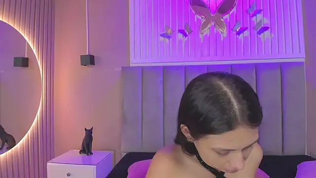 diosa cristal online show from May 2026 03:43:01 AM