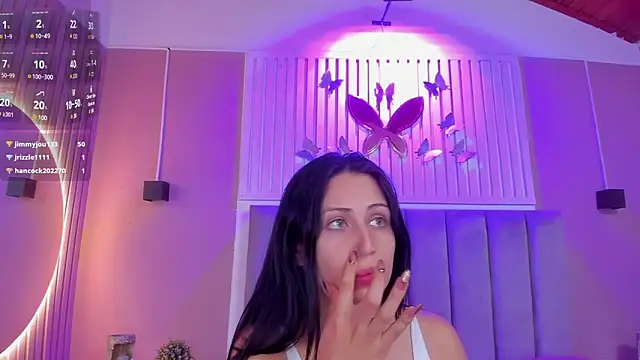 diosa cristal online show from November 2025 04:02:02 AM