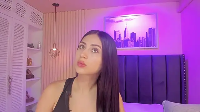 Snapshot of diosa_cristal chatting on July 2026 03:48:02 AM diosa cristal online show from July 2026 03:48:02 AM