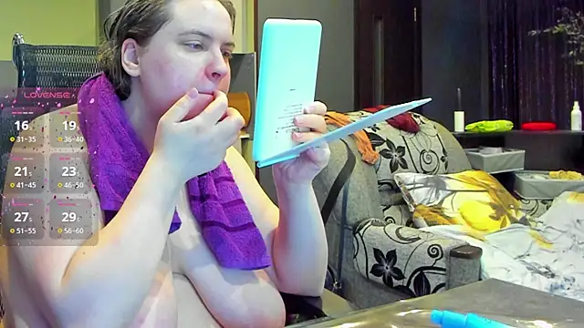 Snapshot of 1lindsey1 chatting on September 2025 02:09:01 PM 1lindsey1 online show from September 2025 02:09:01 PM