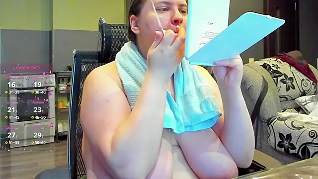 Snapshot of 1lindsey1 chatting on October 2025 05:57:02 PM 1lindsey1 online show from October 2025 05:57:02 PM