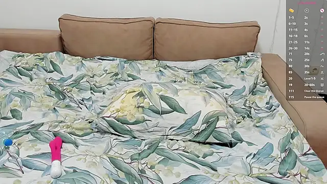 1lindsey1 online show from March 2026 07:15:01 AM