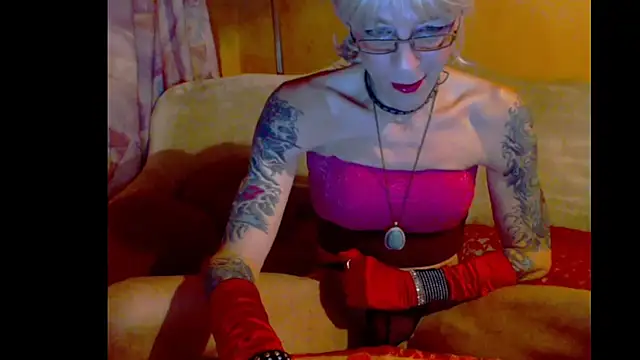 cuxladyboy online show from December 2024 11:29:01 PM