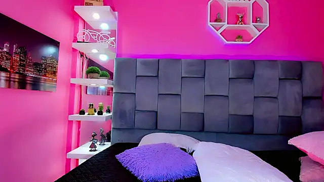 Saamanthaa11 online show from March 2026 05:20:02 AM