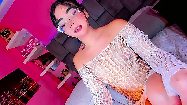 Saamanthaa11 online show from March 2026 05:07:01 AM