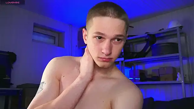 dustyn fox online show from March 2026 03:04:01 PM