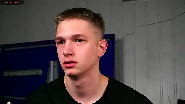 Snapshot of dustyn_fox chatting on November 2025 03:01:01 PM dustyn fox online show from November 2025 03:01:01 PM