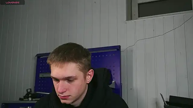 Snapshot of dustyn_fox chatting on January 2026 03:15:01 PM dustyn fox online show from January 2026 03:15:01 PM