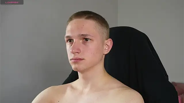 dustyn fox online show from February 2025 05:27:01 PM