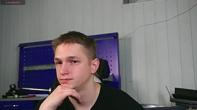 dustyn fox online show from January 2026 03:06:01 PM