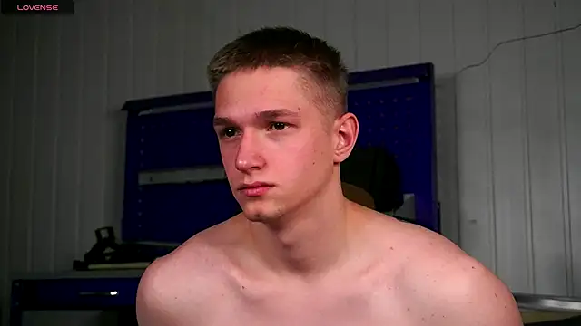 Snapshot of dustyn_fox chatting on November 2025 03:02:01 PM dustyn fox online show from November 2025 03:02:01 PM