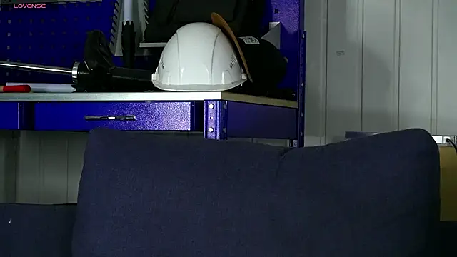 dustyn fox online show from February 2026 06:22:01 AM