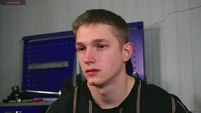 dustyn fox online show from January 2026 03:07:01 PM