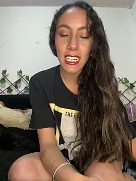 FrancellyHot online show from January 2025 03:08:02 AM