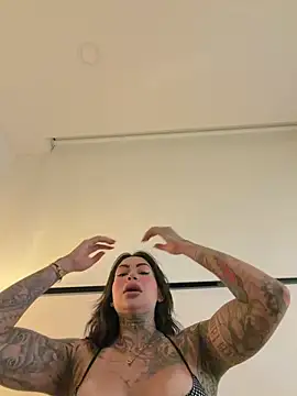 Iam Annii online show from March 2026 11:56:01 PM