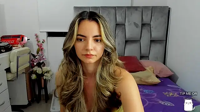 baby-miah online show from May 2026 12:09:02 AM