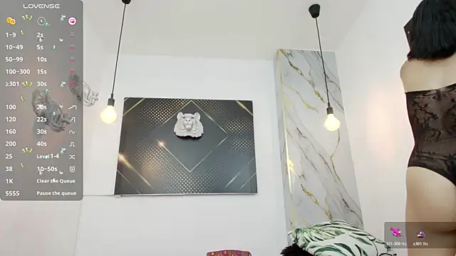 ciara connor online show from November 2025 05:29:01 AM