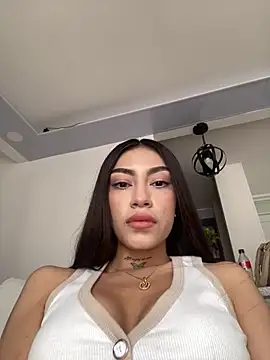 Snapshot of Effy_Bonny chatting on October 2025 07:15:01 PM Effy Bonny online show from October 2025 07:15:01 PM