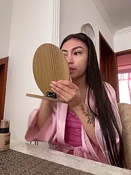 Snapshot of Effy_Bonny chatting on September 2025 04:24:02 PM Effy Bonny online show from September 2025 04:24:02 PM