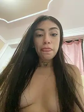 Snapshot of Effy_Bonny chatting on October 2025 02:46:01 AM Effy Bonny online show from October 2025 02:46:01 AM