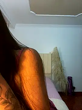 Snapshot of Effy_Bonny chatting on October 2025 04:28:02 AM Effy Bonny online show from October 2025 04:28:02 AM