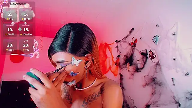 Kendall hornyy online show from October 2025 07:22:02 PM