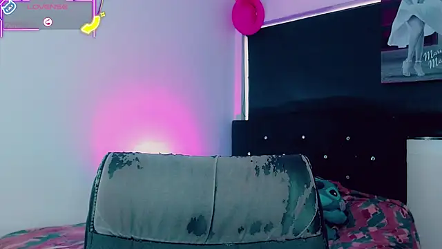 Kendall hornyy online show from May 2026 07:39:02 PM