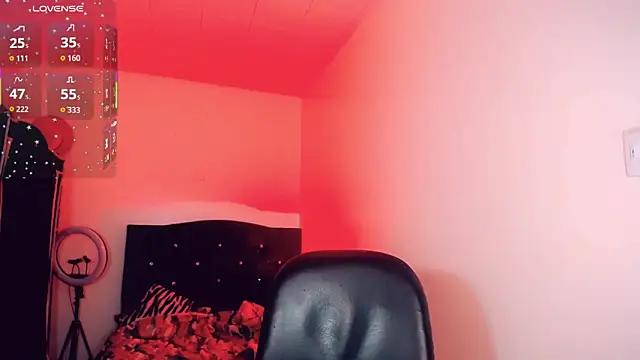 Kendall hornyy online show from September 2025 07:24:01 PM