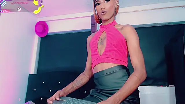 Kendall hornyy online show from June 2026 12:32:02 AM