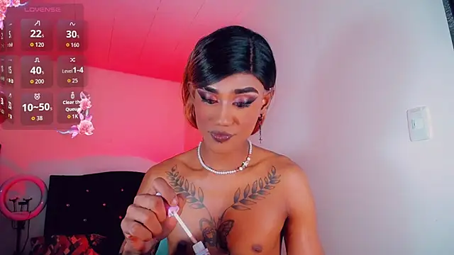 Kendall hornyy online show from October 2025 07:03:01 PM