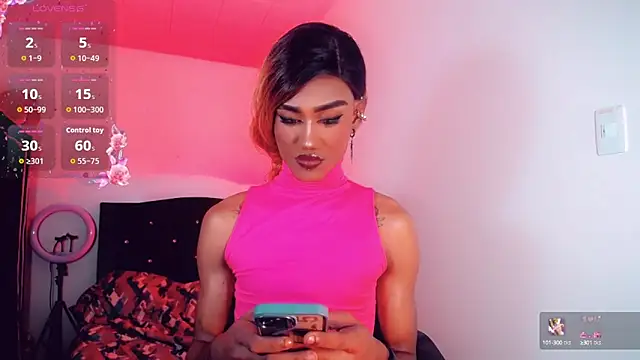 Kendall hornyy online show from September 2025 07:24:02 PM