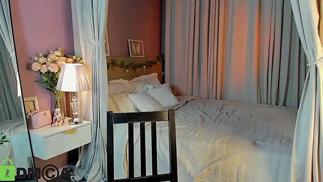 Snapshot of Dearly_Emily chatting on February 2026 05:23:02 PM Dearly Emily online show from February 2026 05:23:02 PM