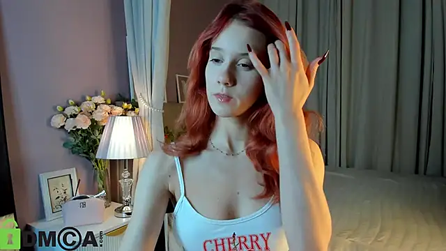 Snapshot of Dearly_Emily chatting on October 2025 07:35:02 PM Dearly Emily online show from October 2025 07:35:02 PM