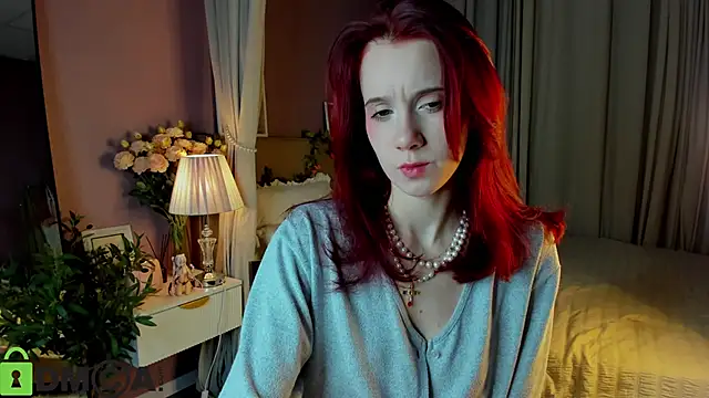 Snapshot of Dearly_Emily chatting on December 2025 05:25:02 PM Dearly Emily online show from December 2025 05:25:02 PM